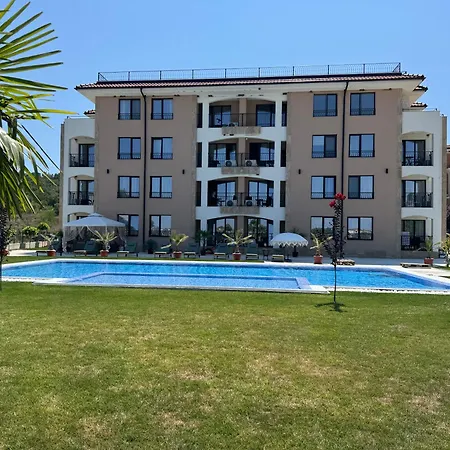 Apartmán в комплекс Voyage каваци, ап19 Sozopol